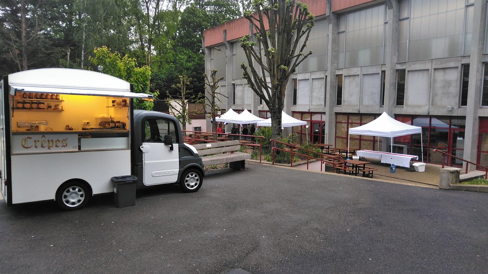 food truck crepes paris 